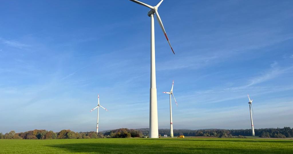 1x GE Wind Energy Enron Wind/Tacke TW 1.5sl Gondel inkl Rotorblätter